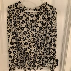 Cabi #5898 - Rosette Long Sleeve Blouse - White & Black - Ladies Size Large